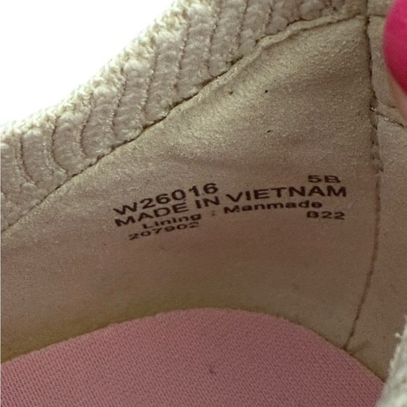 NIB Cole Haan Women’s Zeroground All Day RS Trainer in Beige Knit in size 5 - Picture 8 of 9